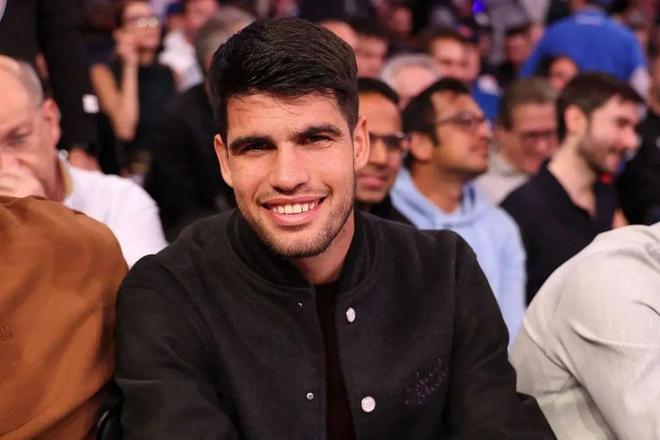 更令人惊讶 更令人惊讶