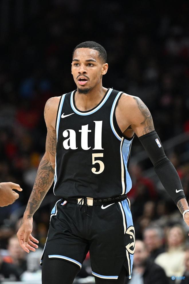 北京男篮赵睿受伤 CBA公司处罚徐昕