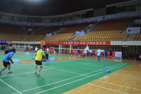 雷霆若以两 雷霆若以两